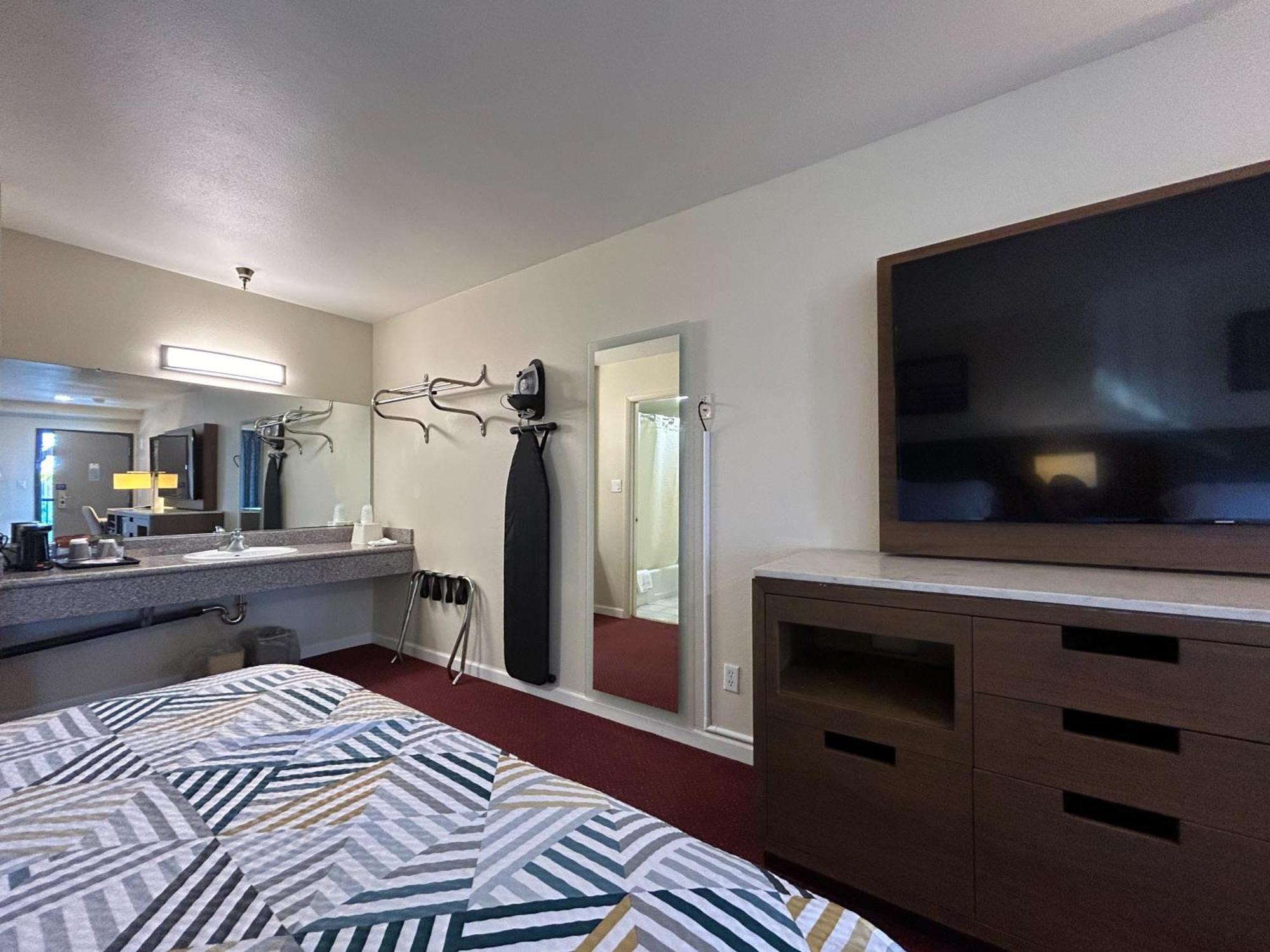 Studio 6 Suites Santa Ana, Ca Buitenkant foto